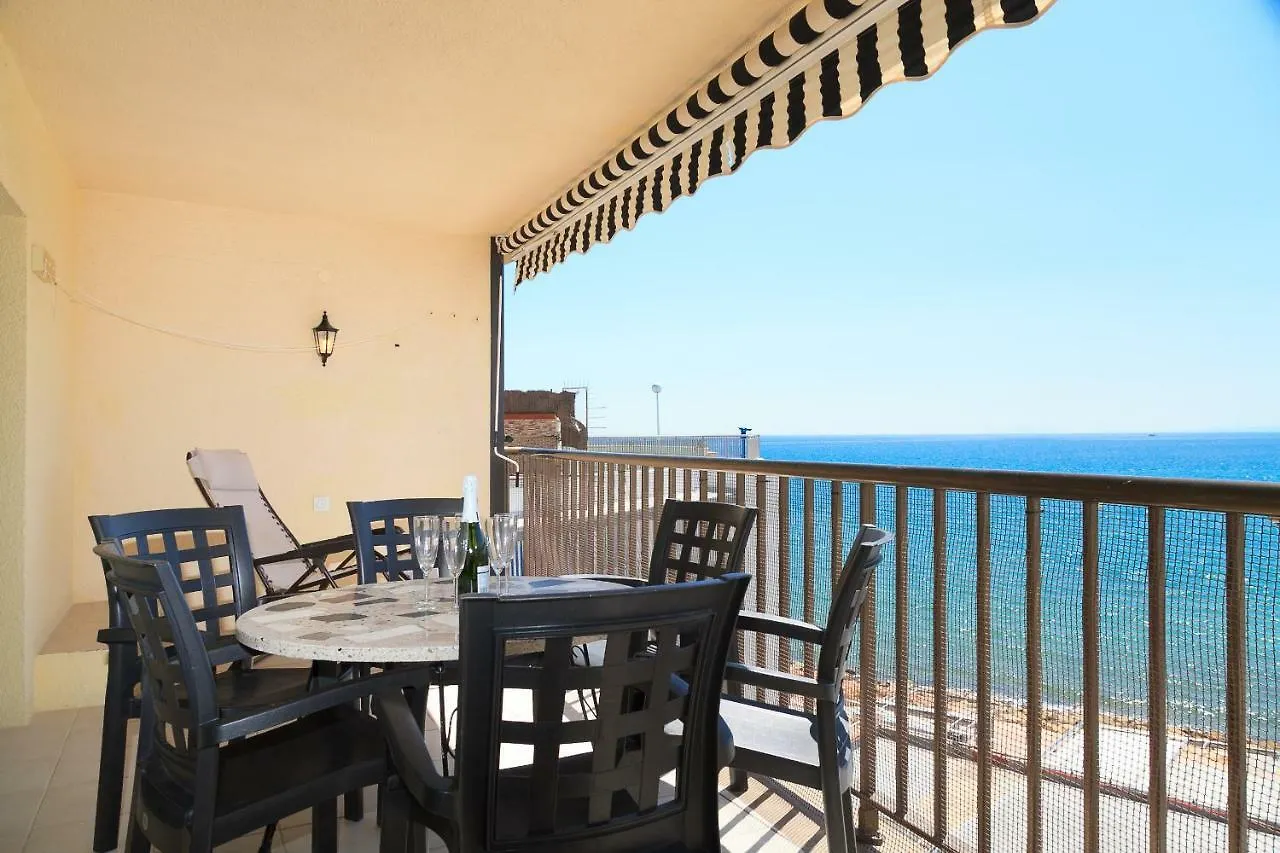 UHC Acantilados Family Apartments Salou
