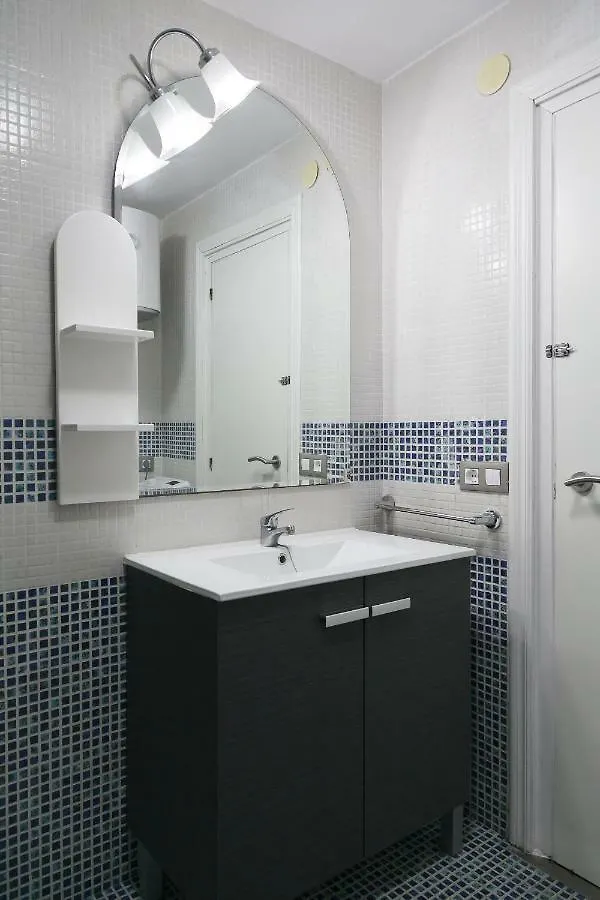 Uhc Acantilados Family Apartments Salou