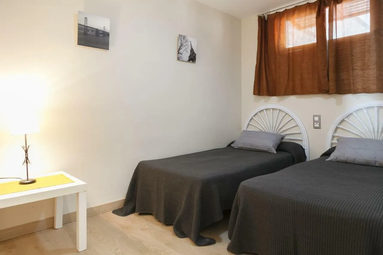 Uhc Acantilados Family Apartments Salou
