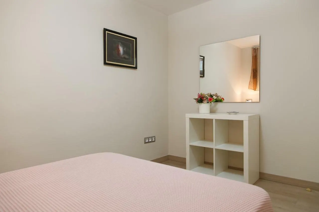 Uhc Acantilados Family Apartments Salou Spagna